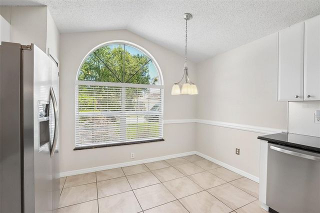 10216 CHARLESTON CORNER ROAD, Tampa, FL 33635