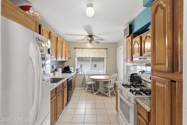 1501 Chatham Drive, Toms River, NJ 08753