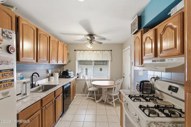 1501 Chatham Drive, Toms River, NJ 08753