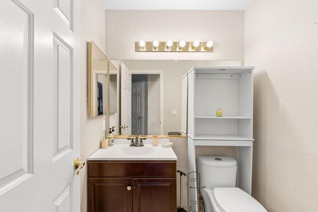 7200 Beaver Falls Way, Elk Grove, CA 95758