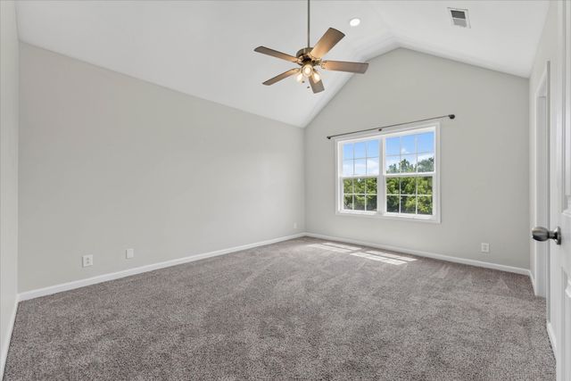 998 Dwight Eisenhower Way, Clarksville, TN 37042