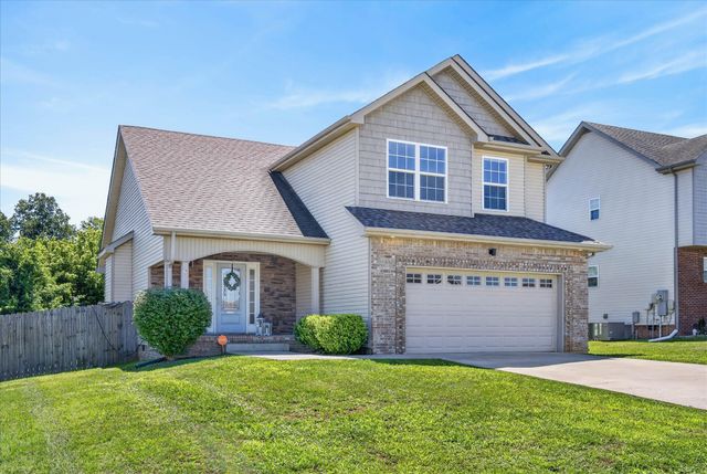 998 Dwight Eisenhower Way, Clarksville, TN 37042