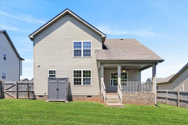 998 Dwight Eisenhower Way, Clarksville, TN 37042