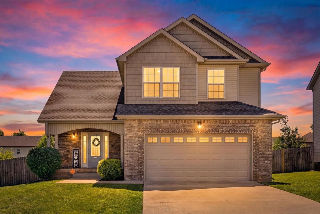 998 Dwight Eisenhower Way, Clarksville, TN 37042