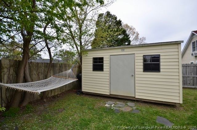 6329 Foxglenn Drive, Fayetteville, NC 28314