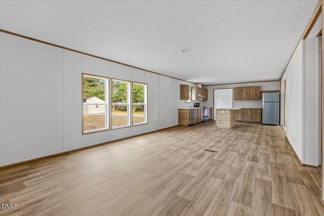 5737 Lloyd Road, Lucama, NC 27851