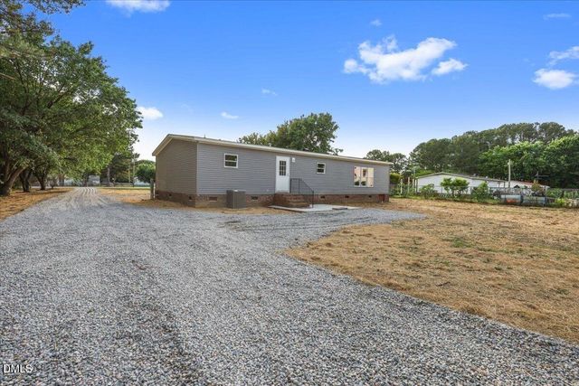 5737 Lloyd Road, Lucama, NC 27851