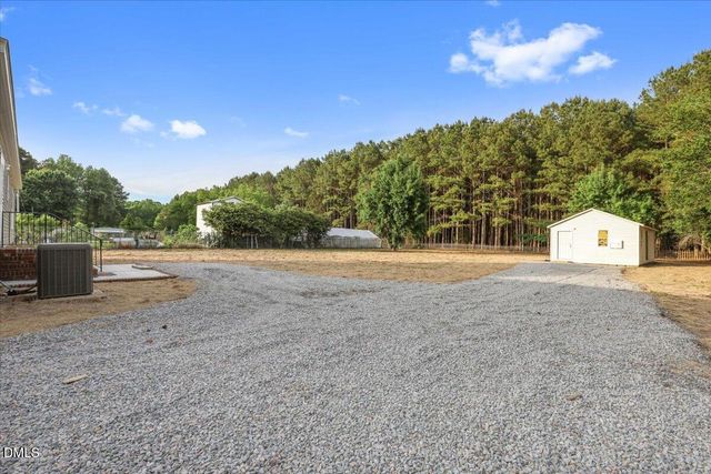 5737 Lloyd Road, Lucama, NC 27851