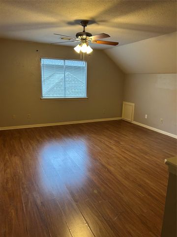 16603 N Meadow Drive, Houston, TX 77073