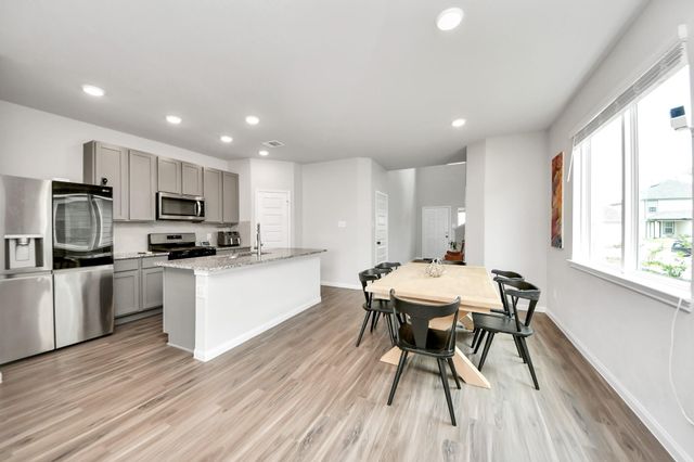 2473 Carp Drive, Conroe, TX 77384