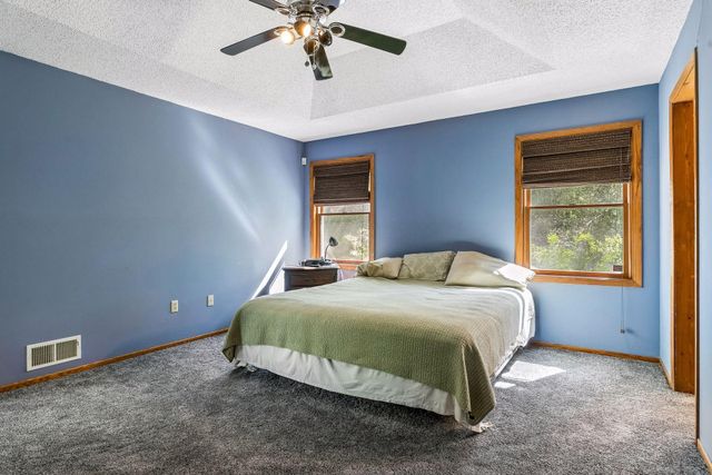 771 County Road B2 E, Little Canada, MN 55117