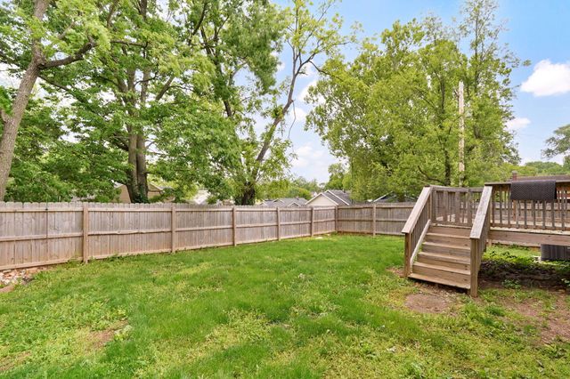 937 N Missouri Avenue, Springfield, MO 65802