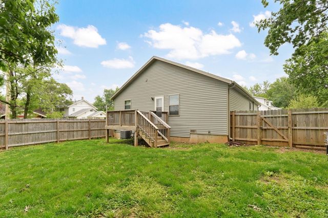 937 N Missouri Avenue, Springfield, MO 65802