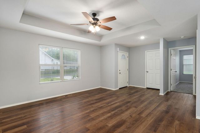 937 N Missouri Avenue, Springfield, MO 65802