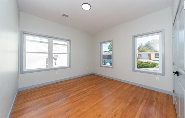 115-117 Mechanic 3, Clinton, MA 01510