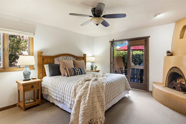 304 Alegre Street, Santa Fe, NM 87501