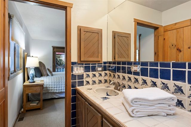 304 Alegre Street, Santa Fe, NM 87501