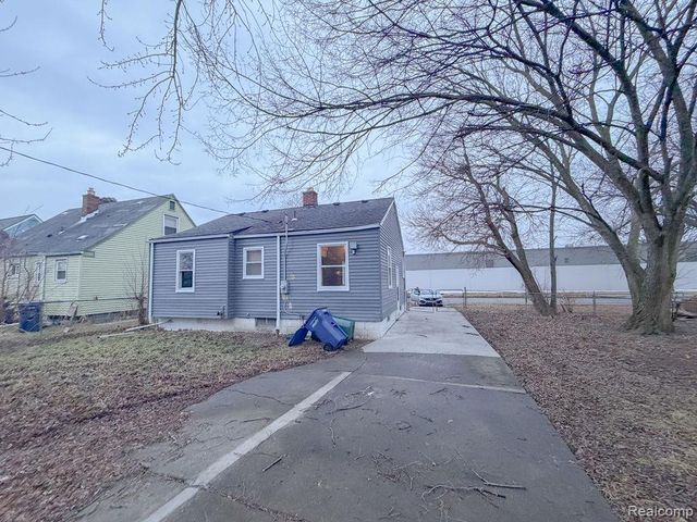 1836 Garfield Avenue, Lincoln Park, MI 48146