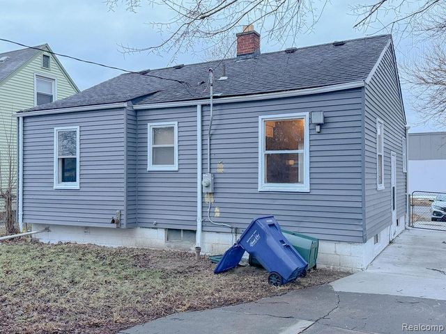 1836 Garfield Avenue, Lincoln Park, MI 48146