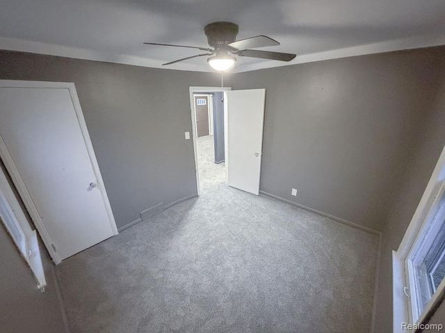 1836 Garfield Avenue, Lincoln Park, MI 48146