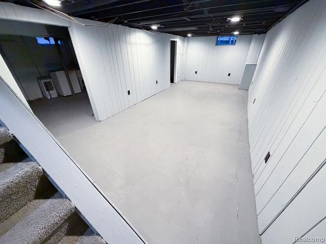 1836 Garfield Avenue, Lincoln Park, MI 48146