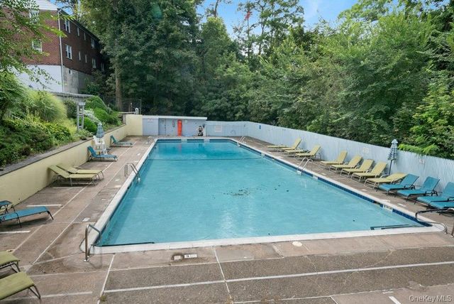 57 Columbus Avenue 2B, West Harrison, NY 10604