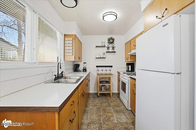 304 Lupine Street, Soldotna, AK 99669