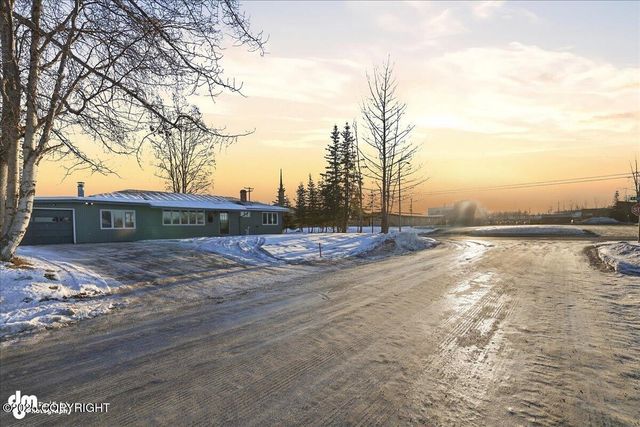 304 Lupine Street, Soldotna, AK 99669