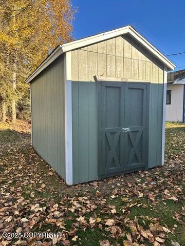 304 Lupine Street, Soldotna, AK 99669