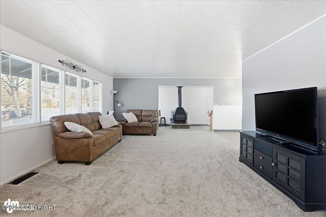 304 Lupine Street, Soldotna, AK 99669