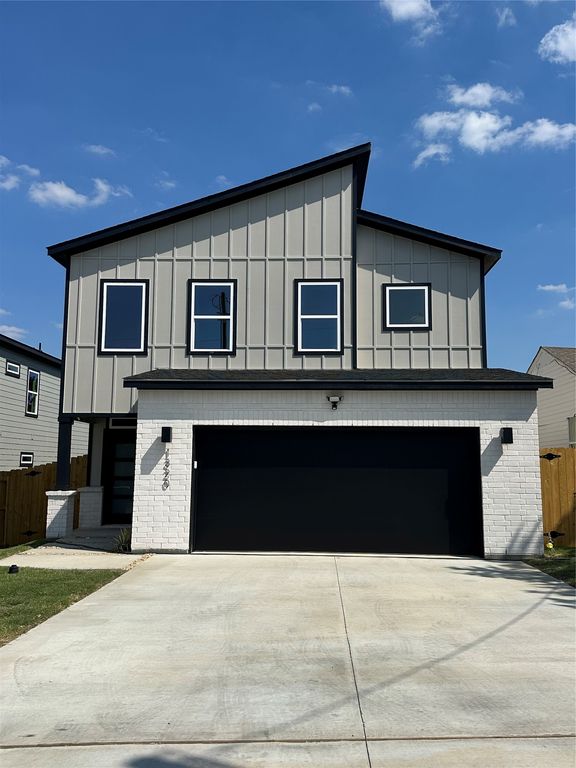 1320 Diceman Avenue, Dallas, TX 75203
