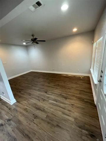 2811 Walnut Street, Greenville, TX 75401