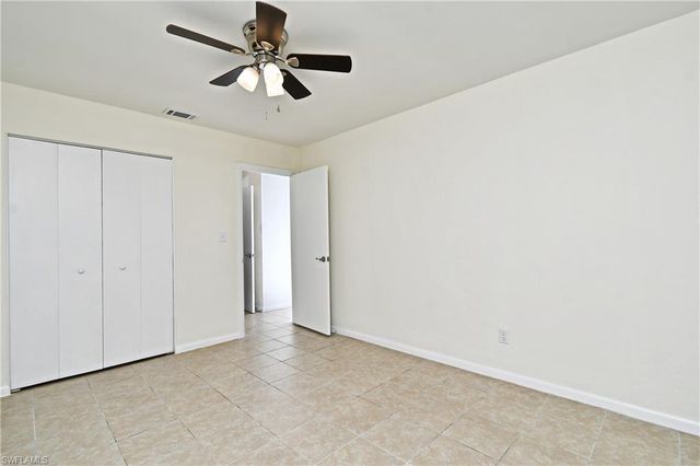 44 Tangelo CT, Lehigh Acres, FL 33936