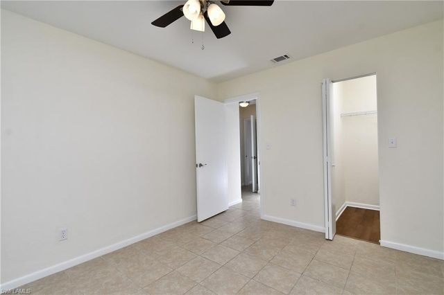 44 Tangelo CT, Lehigh Acres, FL 33936