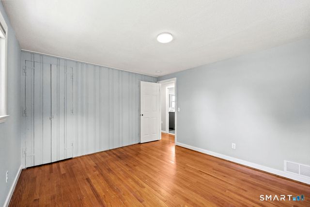 130 Florence Street, West Hartford, CT 06110