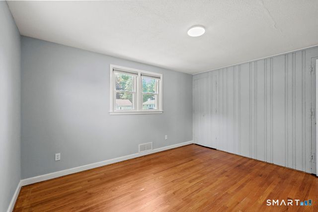 130 Florence Street, West Hartford, CT 06110