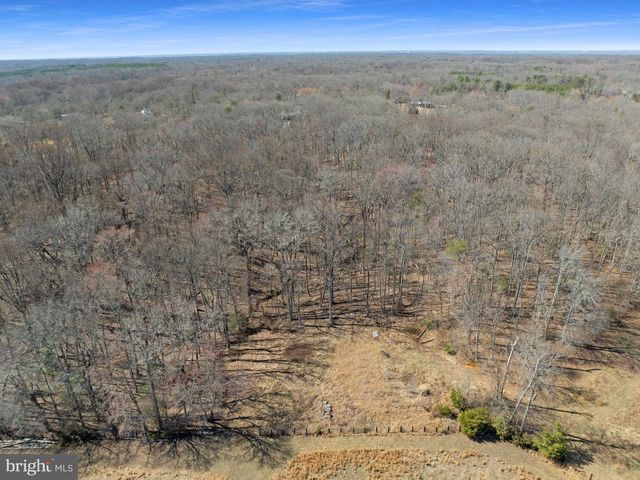 16420 CEDAR LAWN DR, Waldorf, MD 20601