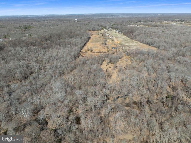 16420 CEDAR LAWN DR, Waldorf, MD 20601