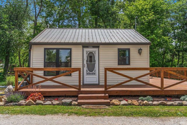 11896 W Breezy Point Drive, Monticello, IN 47960