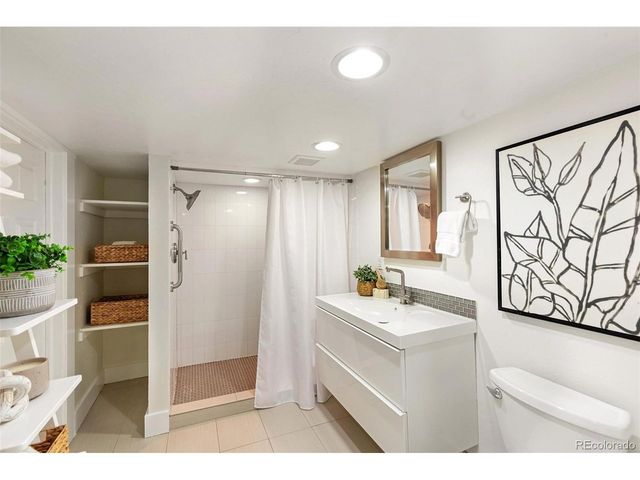 4511 Decatur St, Denver, CO 80211