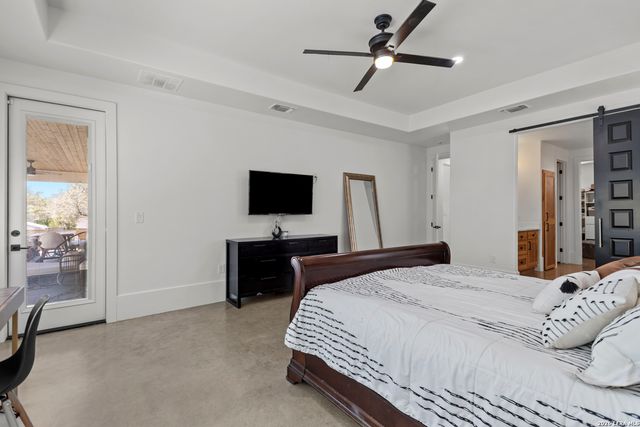 211 Spacious Sky, San Antonio, TX 78260