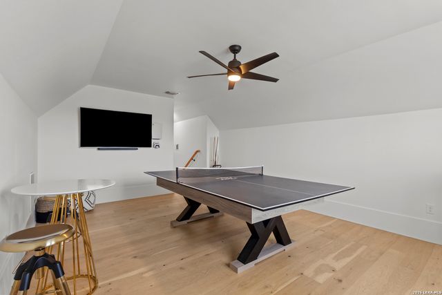 211 Spacious Sky, San Antonio, TX 78260