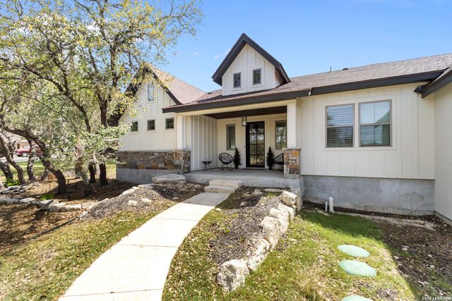 211 Spacious Sky, San Antonio, TX 78260