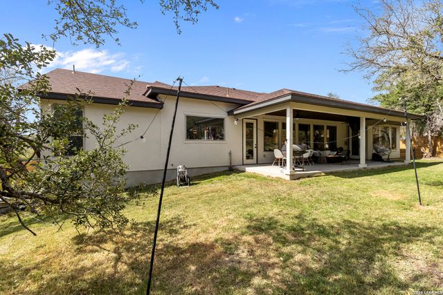 211 Spacious Sky, San Antonio, TX 78260