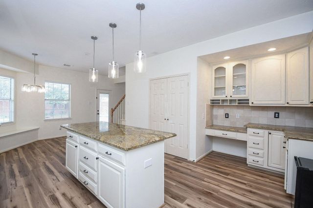 6303 Cool Water Drive, Sugar Land, TX 77479