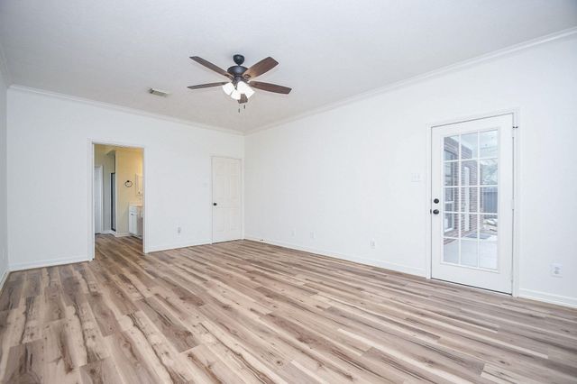 6303 Cool Water Drive, Sugar Land, TX 77479