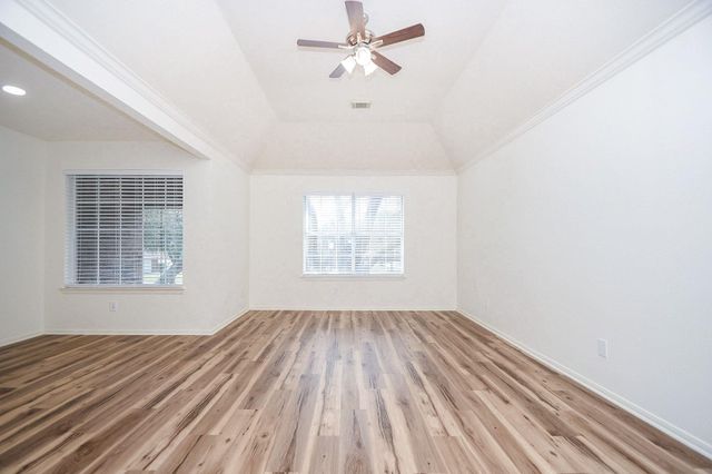 6303 Cool Water Drive, Sugar Land, TX 77479