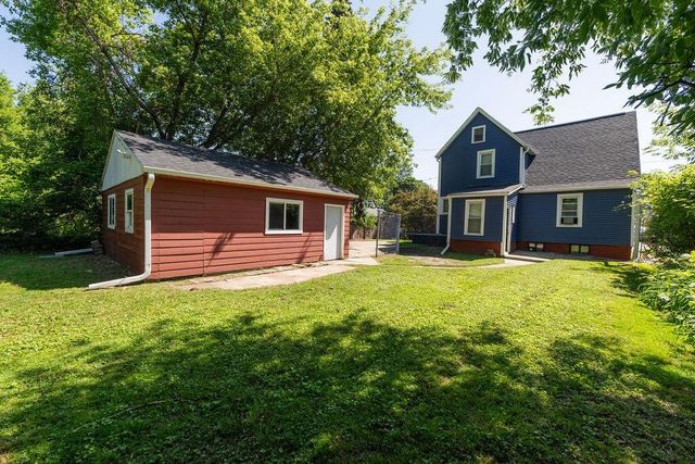 1614 Saint Clair STREET, Racine, WI 53402