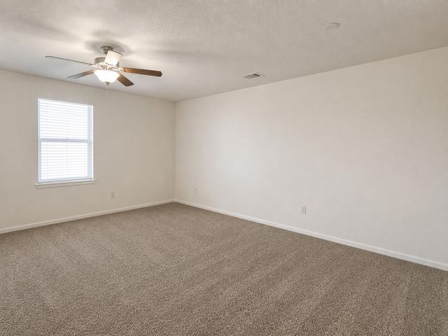6622 E Berkeley Avenue, Fresno, CA 93727