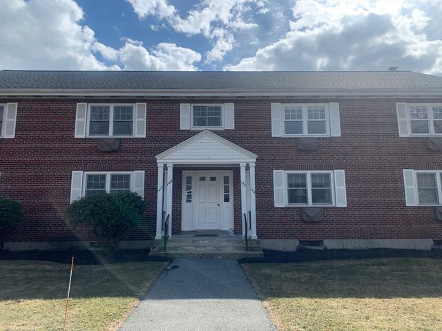 145 Emerson Garden 145, Lexington, MA 02420